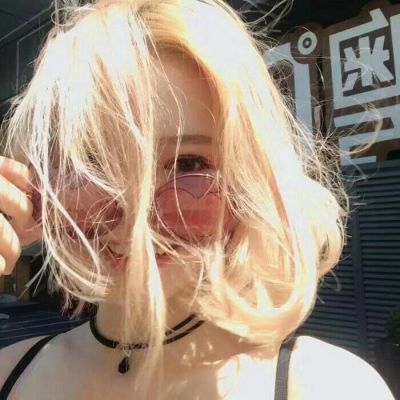 武井咲（饰 神谷熏） - 经典老电影高清在线观看 - 电脑追剧